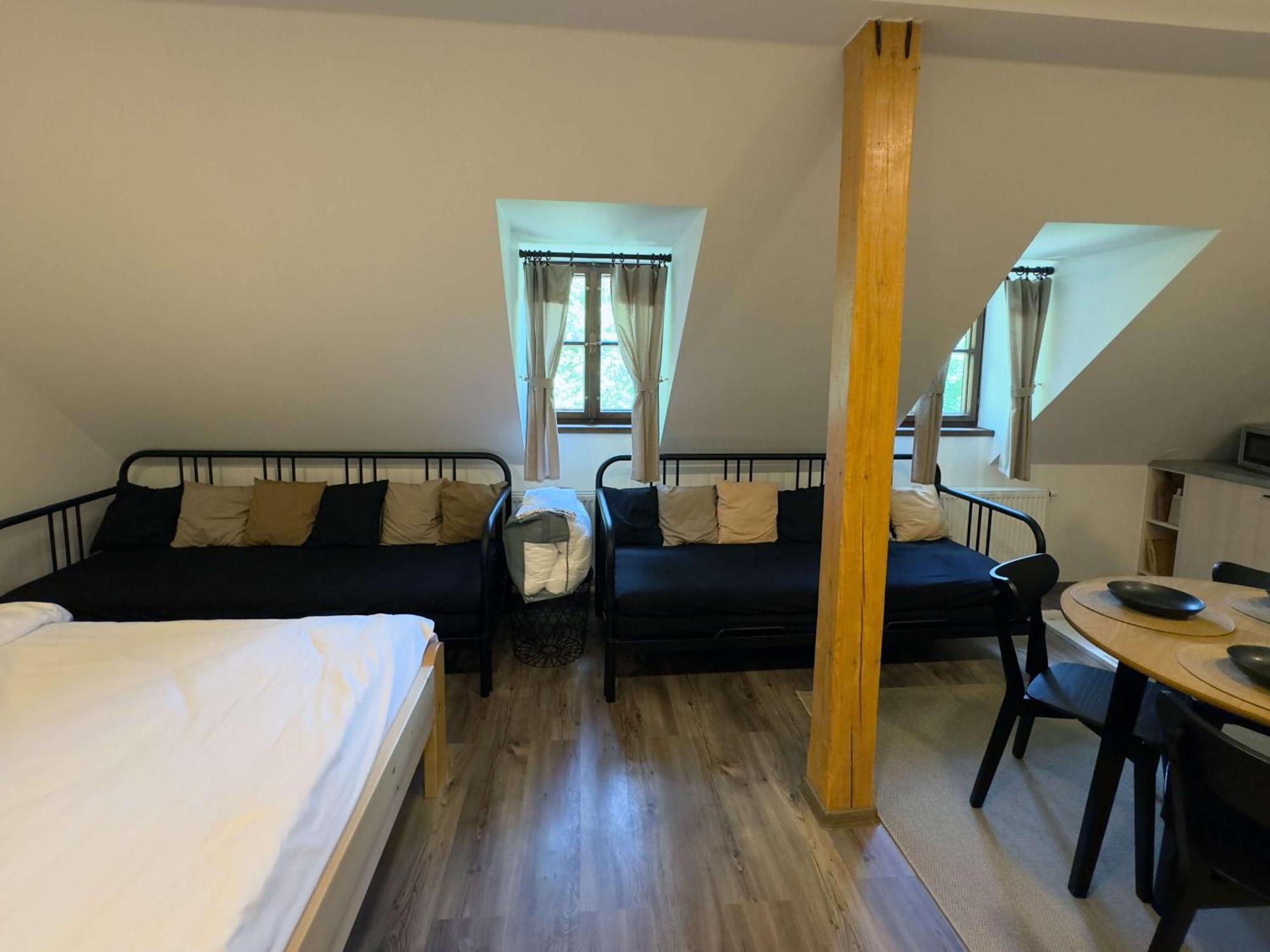 Apartmany Na Mlyne 诺夫梅斯托纳马瑞夫 外观 照片